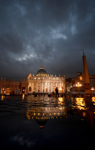 ローマ法王選出会議「コンクラーベ」、12日に開始