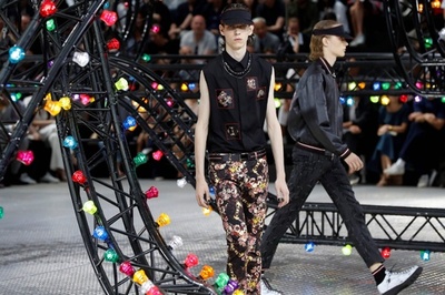 「ディオール オム」17年春夏メンズ