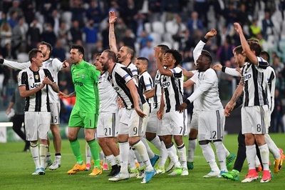 ユベントスが2季ぶりCL決勝進出、アウベスの決勝点でモナコを退ける