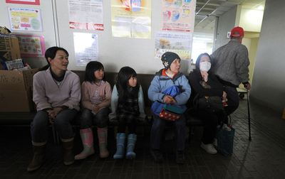 外国人留学生が見た平静保つ被災地