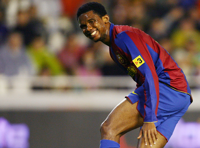 カメルーン協会幹部がエトーの合流遅れに不満