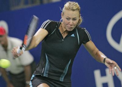 ＜テニス 第19回ホップマンカップ＞モリック 第1試合でハークルロードに勝利 - オーストラリア