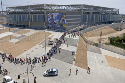 ジャルケにファンや選手が最後の別れ