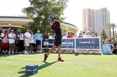 NBAスターのカリー、ゴルフ大会でホールインワン達成