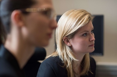  ネット監視でIS合流女性の人物像割り出し、英研究所