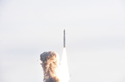 中国企業、衛星IoTプロジェクトに着手 小型衛星80基打ち上げ