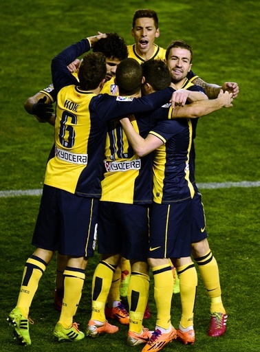 アトレティコ快勝でFCバルセロナに追随