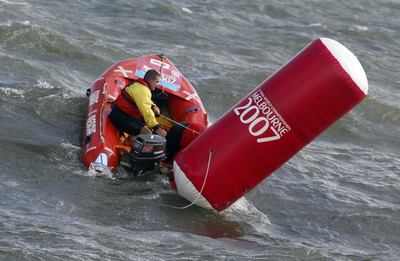 ＜第12回世界水泳選手権＞オープンウォータースイミング、女子25キロメートル 強風の為延期 - オーストラリア