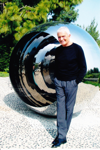 マイリー・サイラスら、ヴィダル・サスーン氏に追悼メッセージ