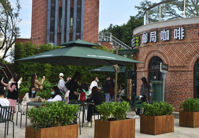 中国で「お茶コーヒー」が流行 独自に進化するカフェブーム