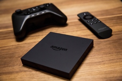 米アマゾン、ストリーミング装置「Fire TV」を発表