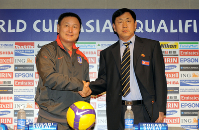 南北対決控え監督が記者会見、W杯予選