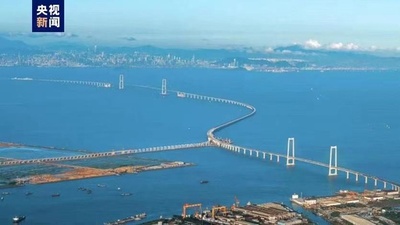 橋・島・トンネル・水中相互接続の「深中通路」本線が貫通 中国広東省