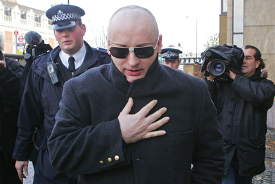 ボーイ・ジョージ被告、男性監禁で有罪