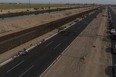 米判事、不法入国者の難民申請拒否する大統領令を一時差し止め