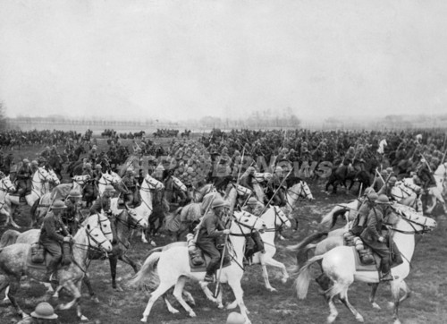 ポーランド侵攻から70年 各国で異なる第2次大戦開戦日 写真3枚 ファッション ニュースならmode Press Powered By Afpbb News