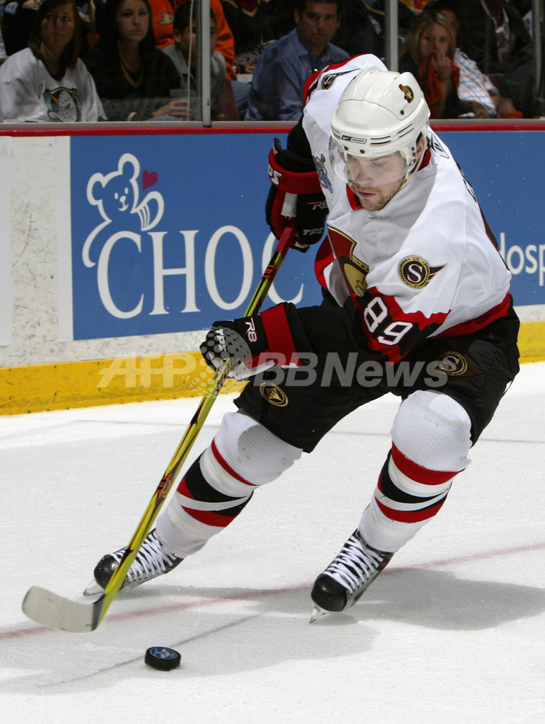 セネターズ 80年ぶりのスタンレー杯優勝を逃す