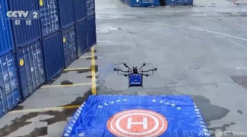 中国四川成都 「国際専用列車+ドローン」の物流モデルが越境輸送を支援