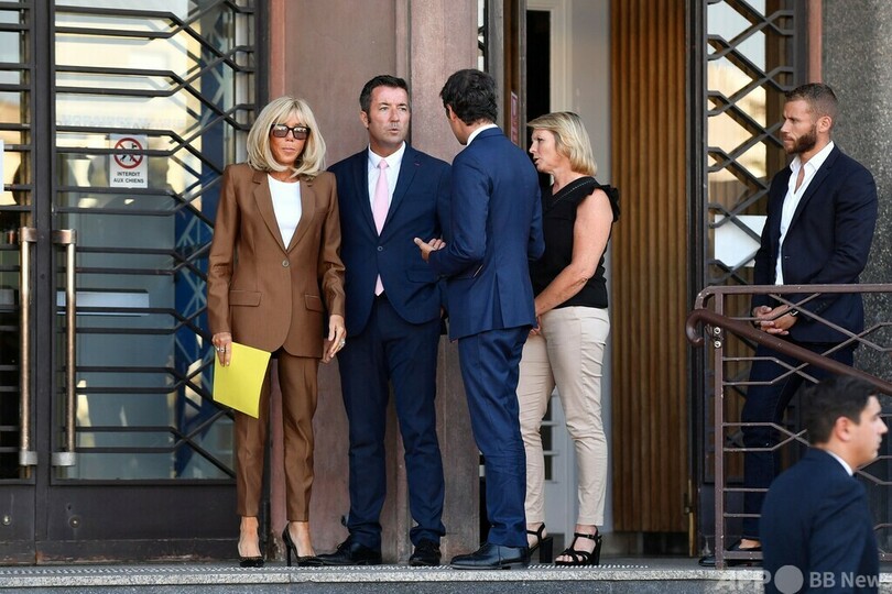 いじめ自殺生徒の両親「憤慨」 通報時に当局から名誉棄損の警告 仏