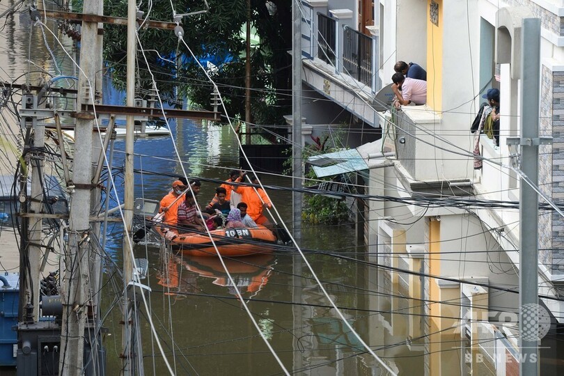 インド南部で豪雨、30人死亡 IT都市ハイデラバードで被害多数