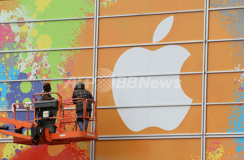 衰退する報道メディア、アップルのタブレットPCは救世主になるか