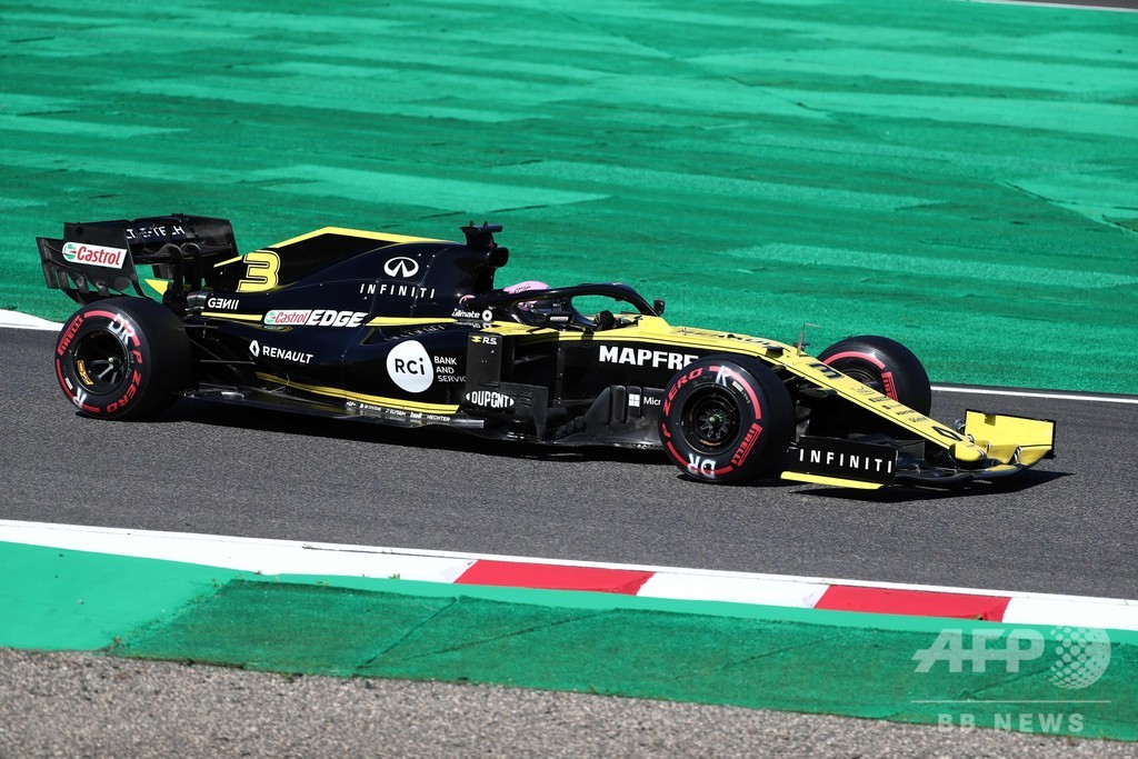 ルノーの2台がF1日本GP失格処分、ブレーキの規定違反で ルノーの2台がF1日本GP失格処分、ブレーキの規定違反で