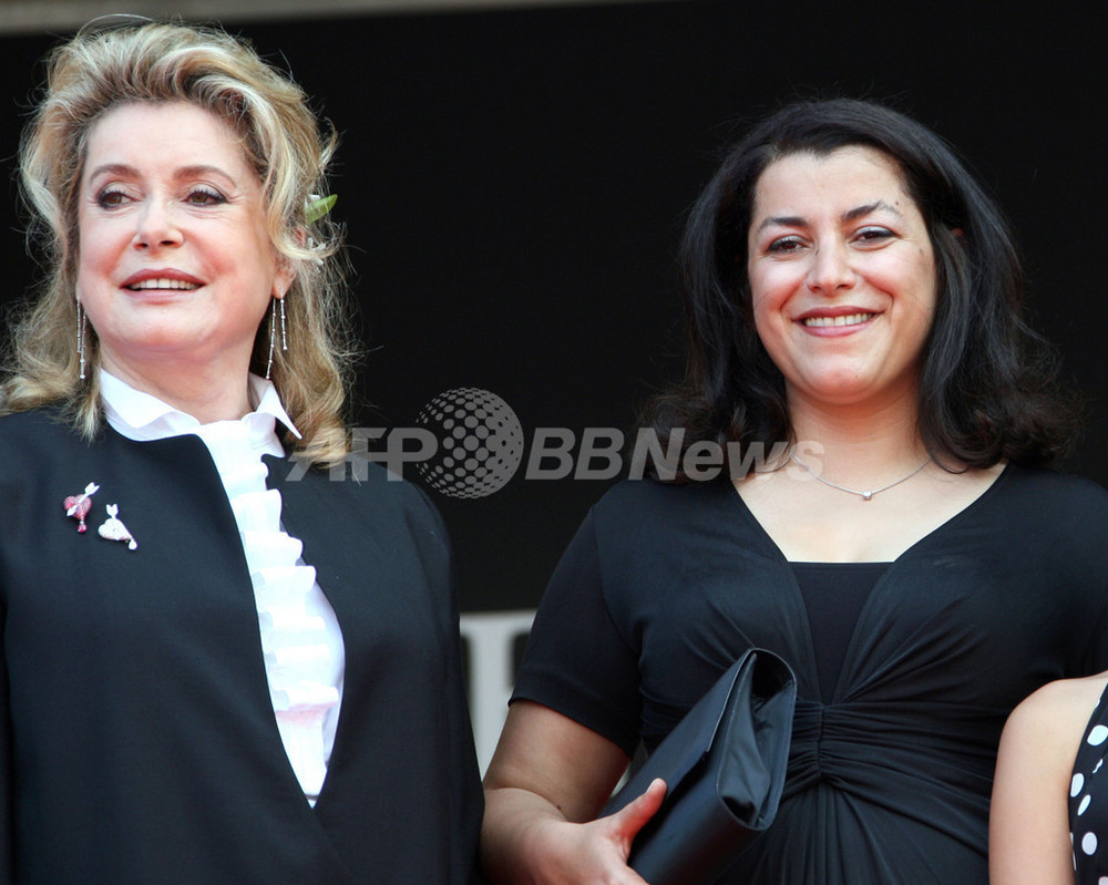 <第60回カンヌ国際映画祭>イラン政府の『ペルセポリス』に対する抗議に、サトラピ監督が反論 写真12枚 国際ニュース:AFPBB News