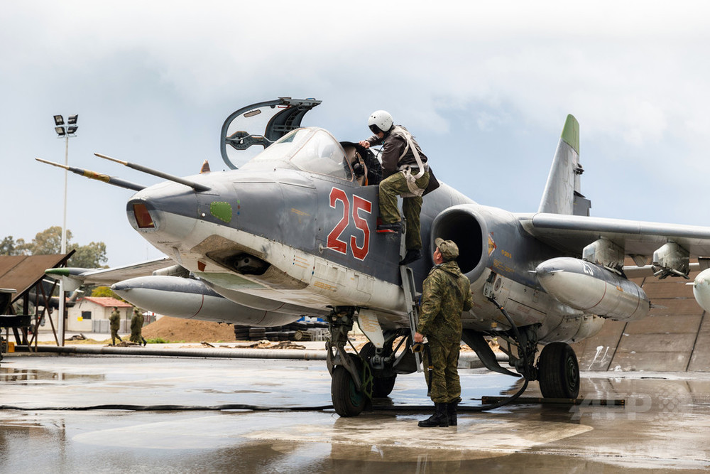 空軍パイロット候補生に女性受け入れ、第1期生は15人 ロシア 写真1枚