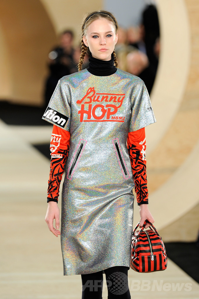 ＜14/15年秋冬NYコレクション＞マーク BY マーク ジェイコブス