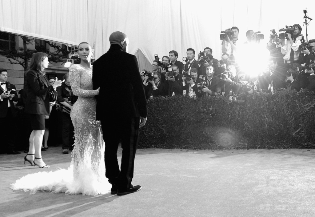 メット・ガラに豪華ドレスのセレブたち登場