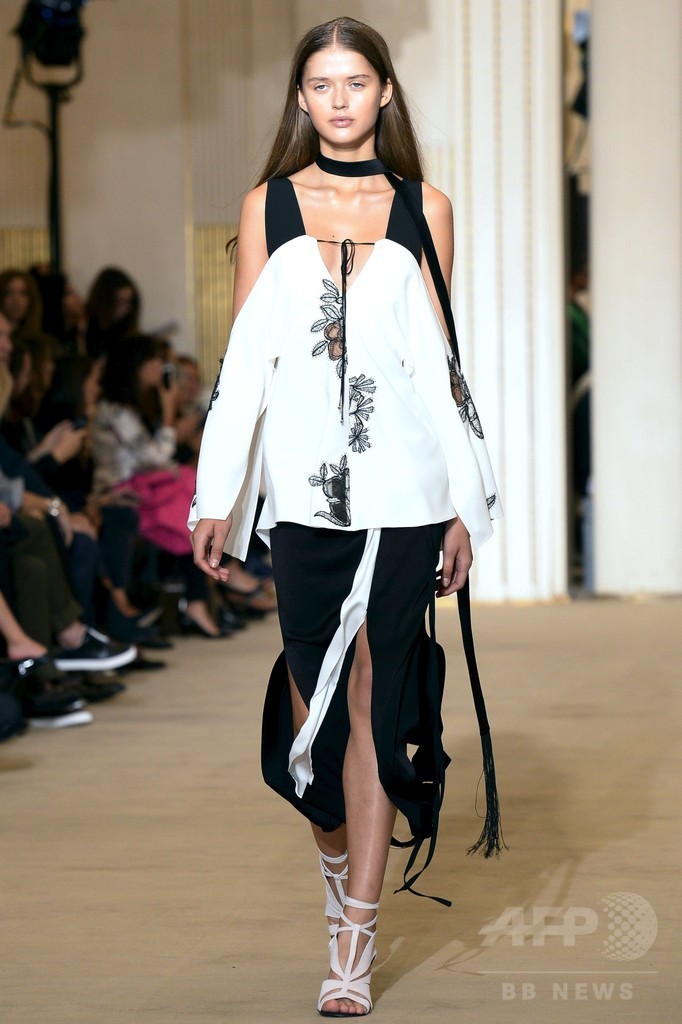 「ローラン ムレ」17年春夏