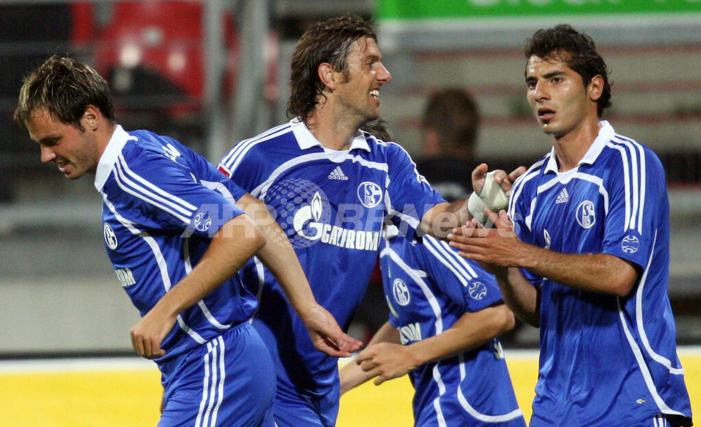 シャルケ04 ニュルンベルクを降し決勝へ 国際ニュース Afpbb News