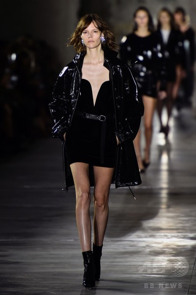 「サンローラン」17年春夏