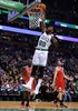 15-16NBA、ボストン・セルティックス対シカゴ・ブルズ。得点を狙うボストン・セルティックスのジェイ・クロウダー（2015年12月9日撮影）。(c)AFP/Getty Images/Maddie Meyer