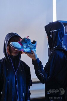プーマ×グラファーズロック」第2弾、ガジェット感溢れる