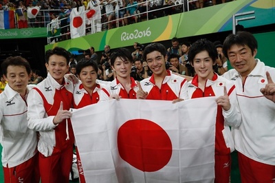 体操男子日本、アテネ五輪以来の団体戦金メダル獲得