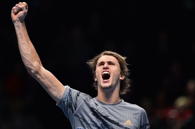 ズベレフがATPファイナルズ4強入り、年間1位確定のナダルは敗退決定