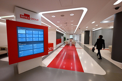 人民元が初めてモスクワ証券取引所で取引量最大の外貨に