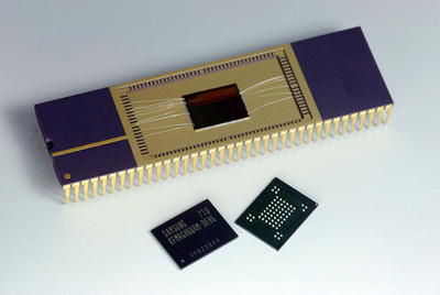 サムスン電子、2種類のメモリを統合した「Flex-OneNAND」開発 - 韓国