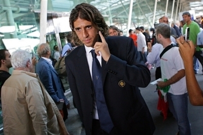 ＜サッカー セリエA＞クレスポ インテル残留を希望 - イタリア