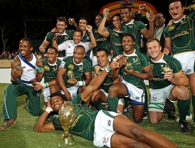 南アフリカ ニュージーランドを降しアデレードセブンズ・カップ優勝を果たす