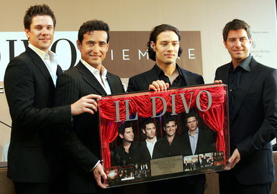 ワールドツアー中のイル・ディーヴォ 会見を行なう - 香港