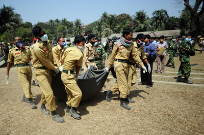 ダッカの反乱、新たに10人の遺体 死者数76人
