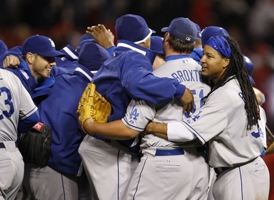 ドジャース 3連勝でリーグ優勝決定シリーズ進出、MLBプレーオフ