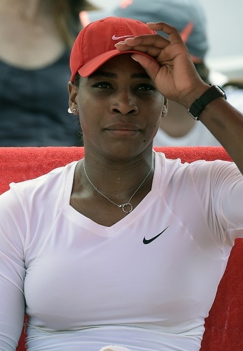 セレーナ、再びウイルス性疾患で大会を欠場