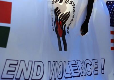 割礼で少女を死なせた女性、今後行わないとの約束で無罪放免に ケニア