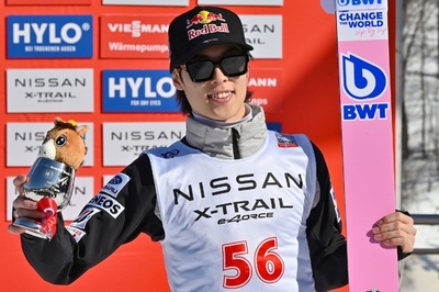 小林陵侑が2戦連続2位 ジャンプW杯