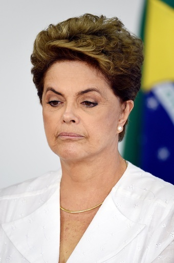 ブラジル大統領、弾劾採決を前に必死の働きかけ