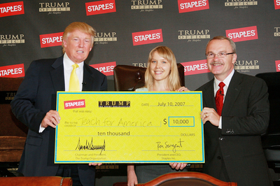 不動産王ドナルド・トランプの高級イスブランド「Trump Office」がお目見え