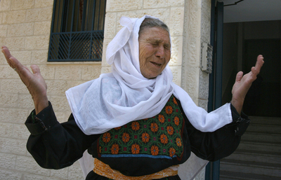 境界でイスラエル陸軍と銃撃戦 - パレスチナ自治区